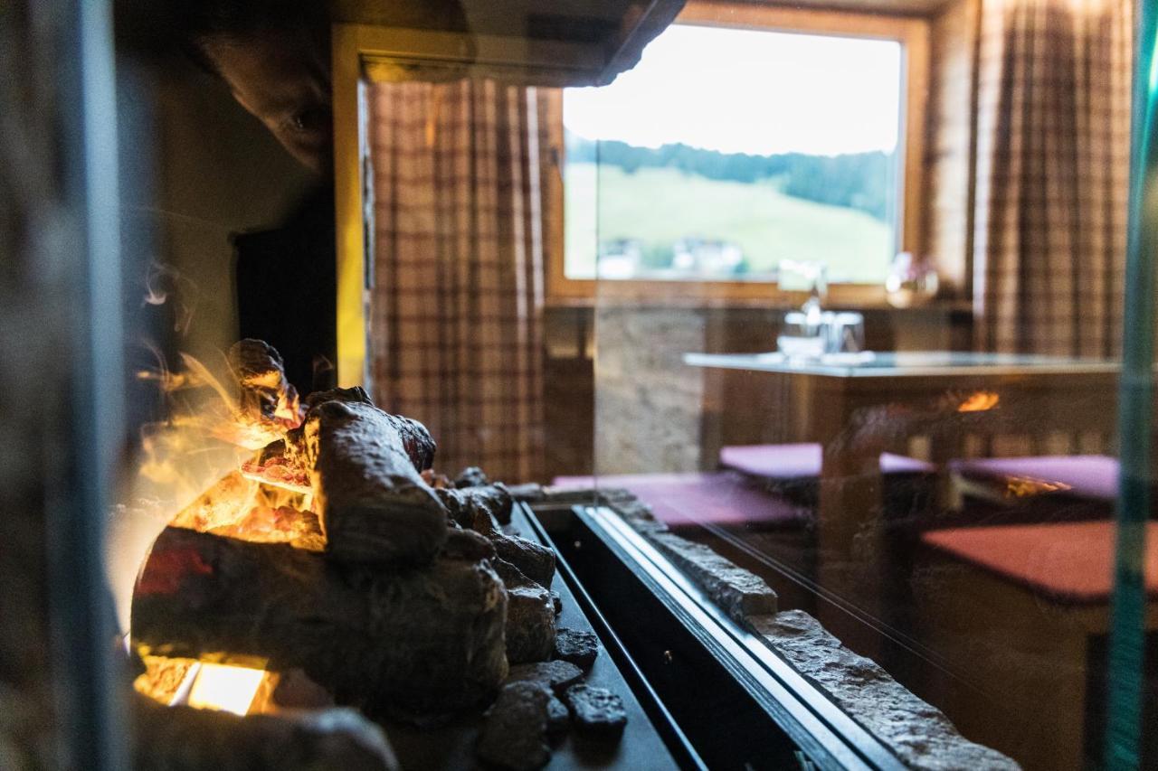 Pfefferkorn'S Hotel Lech am Arlberg Ngoại thất bức ảnh